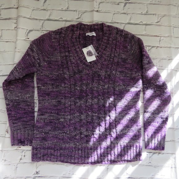 New Purple & Grey V-Neck Knit Sweater by Northern Reflections - Picture 4 of 7